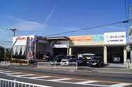 尾崎自動車工業外観
