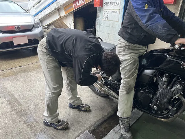 バイク車検　ホンダ CB1100｜神戸市中央区　車検・整備