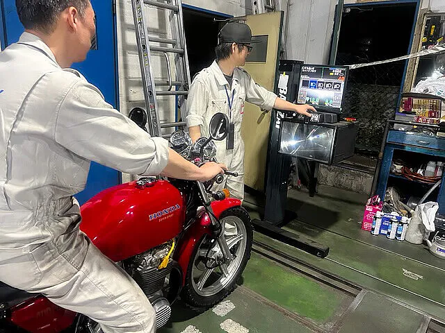 ホンダ バイク車検　エンジンオイル交換｜神戸市中央区