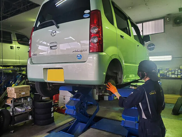 オイル交換 マツダ AZワゴン│ 車検・整備 東京都 足立区