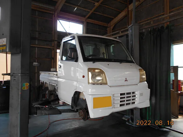 掛川市　車検・整備│三菱 ミニキャブトラック　エンジンオイル交換・オイルエレメント交換