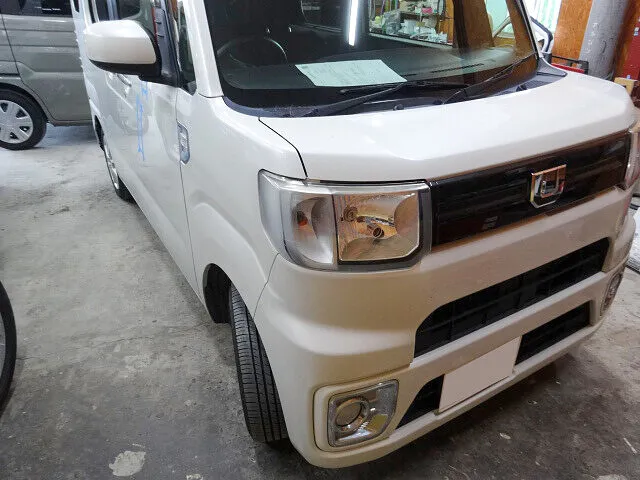 掛川市　キズ修理・ヘコミ修理　フロントドア　ダイハツ ウェイク｜板金塗装