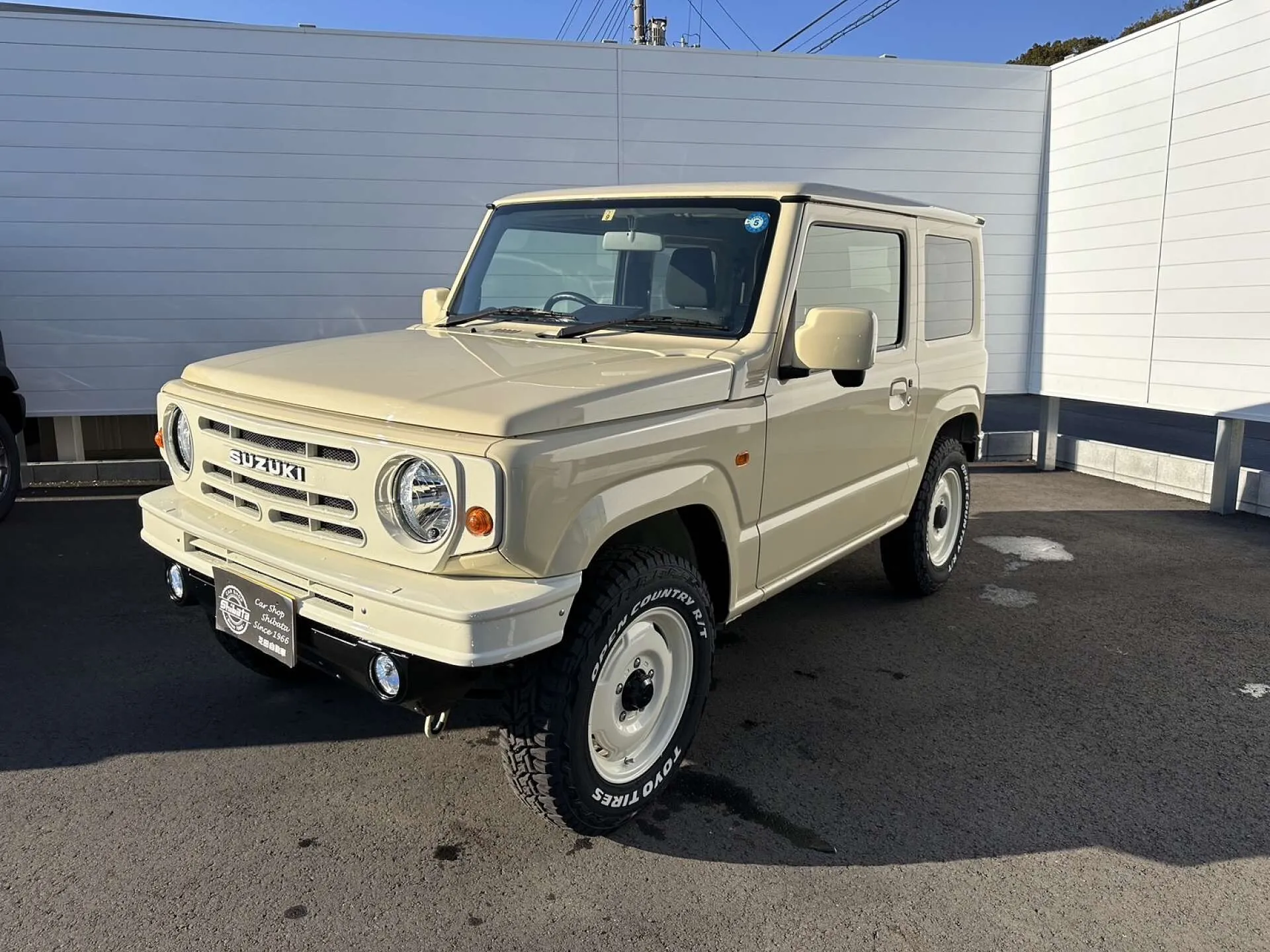 ジムニー専門店 千葉県野田市 芝田自動車 展示多数 ダムド取扱店