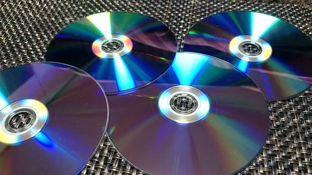 上田市 DVD研磨 ディスク研磨 修理致します。