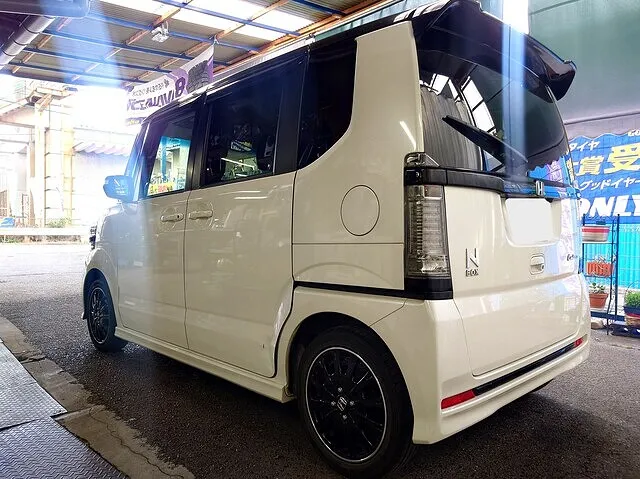 ホンダN-BOX　DBA-JF1　左スライドドア