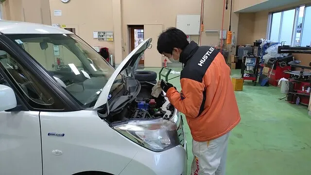 出雲市　スズキ ソリオ　12ヵ月点検　エンジンオイル交換│車検・整備