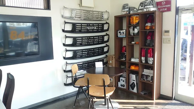 店舗紹介】ランクル専門 KSファクトリー 千葉北店 店舗紹介】ランクル専門 KSファクトリー 千葉北店