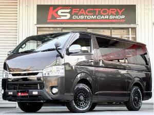 ハイエースバン