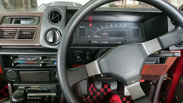 エアコン修理 AE86 スプリンタートレノ 福岡市より 直方市 昭和