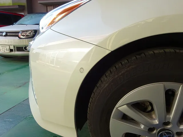 鹿屋市 鈑金塗装 ｜ プリウスZVW51 左前フェンダー キズ修理