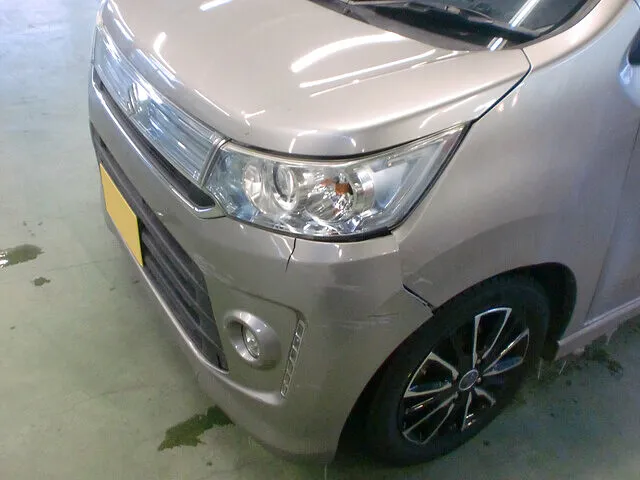 北見市　フロントまわり事故修理　スズキ ワゴンR スティングレー｜鈑金塗装