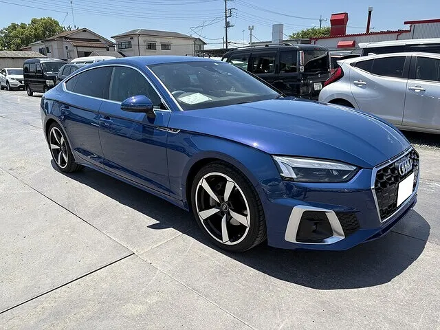 アウディ A5　キャリパー塗装