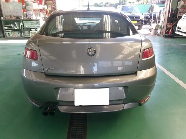 アルファロメオ　GT　トランク剥げ修理