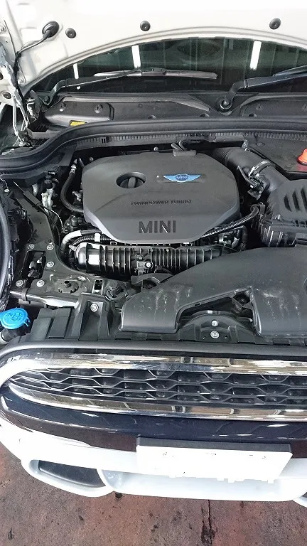 BMW-MINI(F56) エンジンオイル＆オイルフィルター交換でご来店 半田市 Bosch Car Service 巽自動車