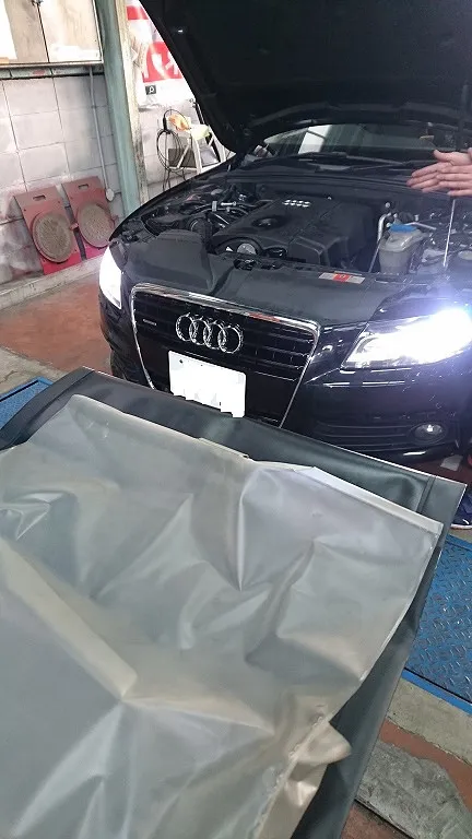 アウディ（AUDI)A4 ヘッドランプ光軸点検調整作業。 半田市 Bosch Car Service 巽自動車