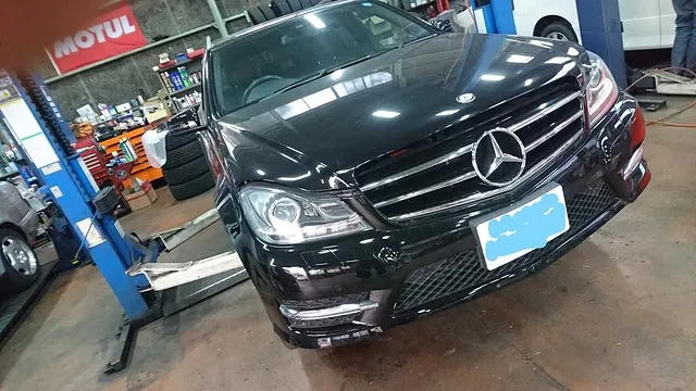 メルセデス・ベンツCLS350(W219)フロント足回り異音点検修理作業 半田市 Bosch Car Service 巽自動車