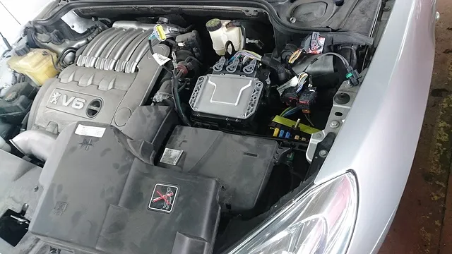 MB-111-113ユーズドエンジン部品販売 （プジョー407 エンジン