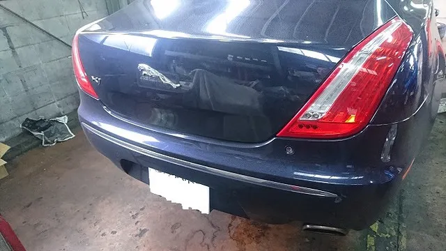 ジャガーXJ(J12PB)車検整備です。 半田市 Bosch Car Service 巽自動車