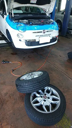 フィアット(FIAT)500 車検整備 半田市 Bosch Car Service 巽自動車