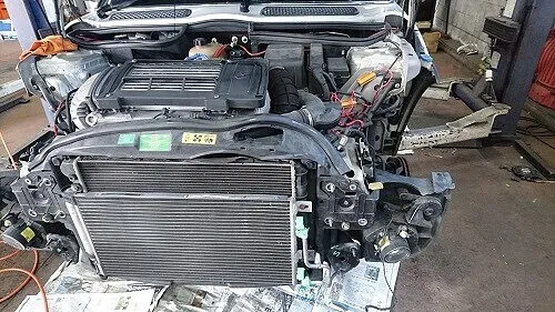BMW-MINI(R57)チャージランプ点灯、パワステ作動不良、始動不良など。