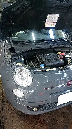 FIAT500（フィアット500）タイミングベルト、ウォーターポンプなどやディアロジックフルード交換、診断機による校正＆キャリブレーションなど。