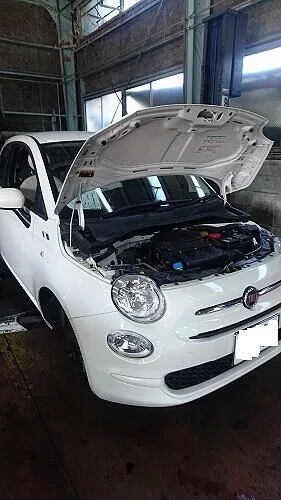 FIAT500(フィアット500)　法定１２カ月点検＆保険対応修理など。