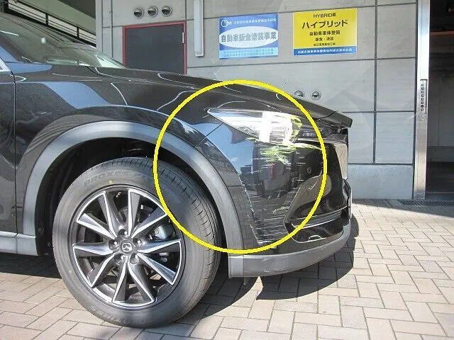 マツダ　CX-5　フロントフェンダー　擦り傷修理　フロントバンパー　ヘッドライト交換│大阪市平野区　鈑金塗装