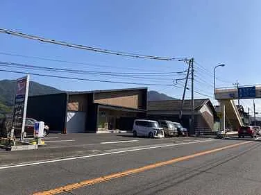 　浜田自動車外観