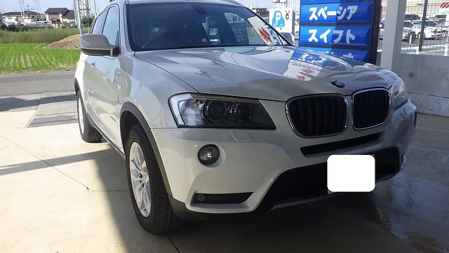 BMW　右ミラー　フロントドア　損傷　キズ直し　車修理　泉南市より　カーサービスシンワ