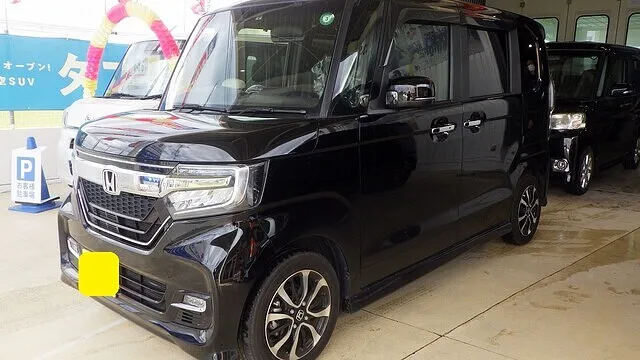ホンダ　N-BOX　右スライドドア　キズ　車キズ修理　フラット7して頂いてるお客様　カーサービスシンワ