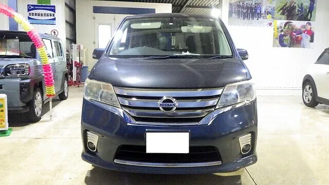 日産　セレナ　車検整備　スタビリンク交換　ブレーキオイル交換　タイヤ交換　泉佐野市　貝塚市　泉南市　阪南市　カーサービスシンワ