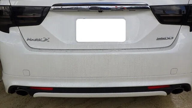 トヨタ　マークX　リアバンパー　変形修理　泉佐野市のお客様　カーサービスシンワ