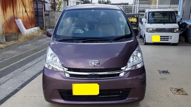 ダイハツ　ムーヴ　右側面損傷　運転席のドア　リアドア　ロッカーパネル　ヘコミキズ修理　泉大津市のお客様　カーサービスシンワ