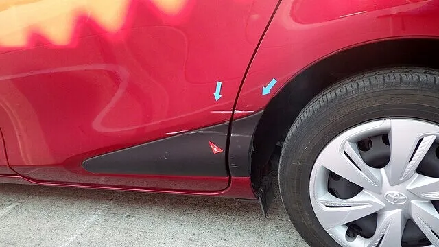 トヨタ　シエンタ　左スライドドア　左クォーター　板金　塗装　修理　車　キズ　ヘコミ　擦り傷　泉佐野市　阪南市　泉南市　熊取町　貝塚市　岸和田市　和泉市　カーサービスシンワ