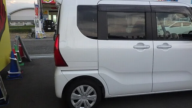 ダイハツ　タント　右クォーターパネル　ヘコミキズ修理　綺麗な仕上がり　安心　泉佐野市のお客様　カーサービスシンワ