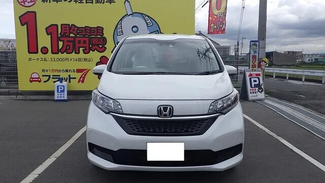 ホンダ　フリード　鈑金塗装修理　右サイドシル　右スライドドア　泉佐野市　貝塚市　泉南市　阪南市　熊取町　田尻町　カーサービスシンワ