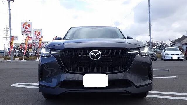 マツダ　CX-60　左リアフェンダー　テールレンズ　鈑金塗装　