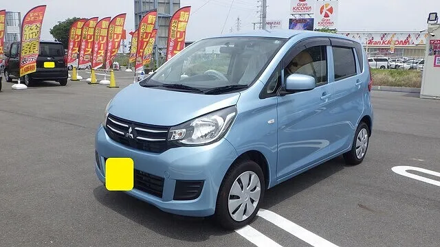 三菱　ekワゴン　左リアドア　左クォーター　鈑金塗装　泉南市樽井