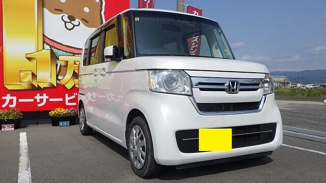 ホンダ　N-BOX　右クォーターパネル　鈑金塗装　葵町からご来店