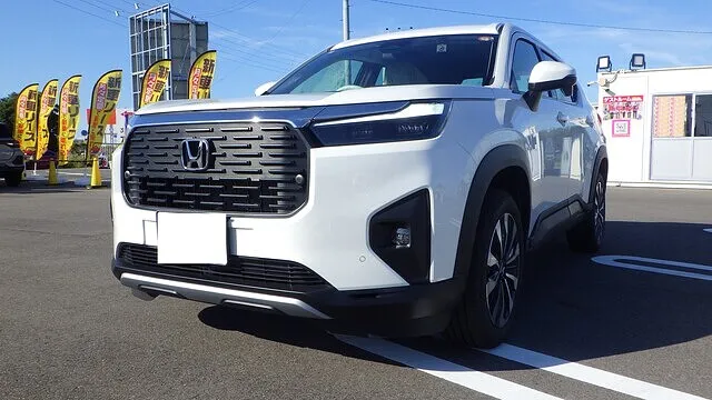 ホンダ　WR-V　左リアドア　鈑金　塗装　泉南市からご来店