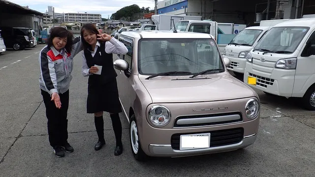 「和歌山から当店中古車ラパンショコラを購入して頂いたO様」