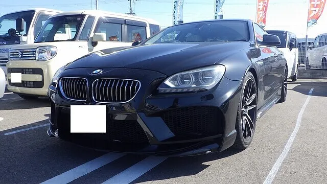 BMW　左サイドスポイラー　鈑金　塗装　泉佐野市　泉南市　阪南市