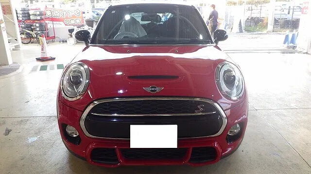 BMW　ミニクーパー　リアゲート　鈑金　塗装　クリア剥げ　岸和田