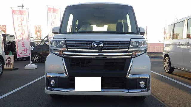 ダイハツ　タント　左リアドア　左クォーター　左サイドスポイラー