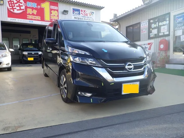 「日産セレナの修理事例　貝塚市より」