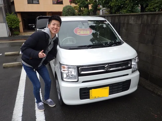 「当店の中古車スズキのワゴンRをご購入のU様　岸和田市より」