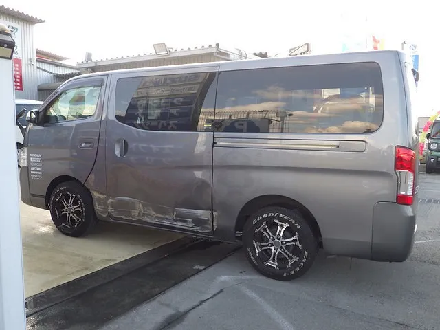 日産　キャラバン　板金塗装修理　泉佐野　貝塚　岸和田　泉南　阪南　カーサービスシンワ　