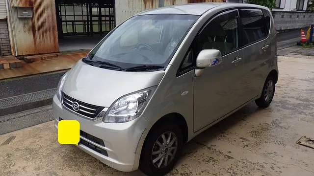 ダイハツ　ムーヴ　フロントバンパー　バンパー1万円キャンペーン！！　岸和田　貝塚　泉南　泉佐野　カーサービスシンワ