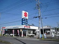 スズキトラスト外観