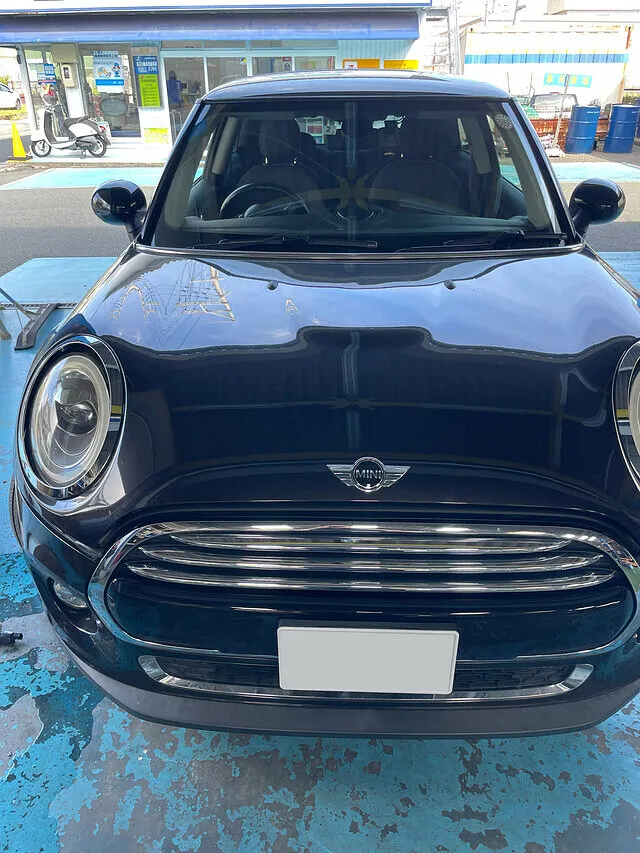 敦賀市　ウォッシャー液漏れ修理　MINI F56　ウォッシャーポンプ・チェックバルブ交換｜車修理